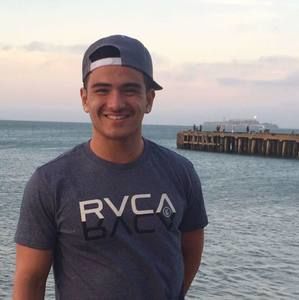 Meet your Posher, Alex